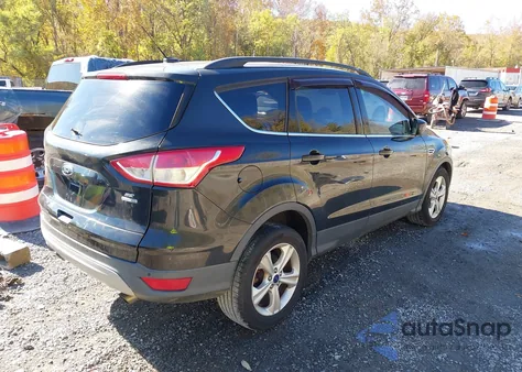 2015 Ford Escape Se z USA, uszkodzony, nr VIN 1FMCU9G97FUA83322